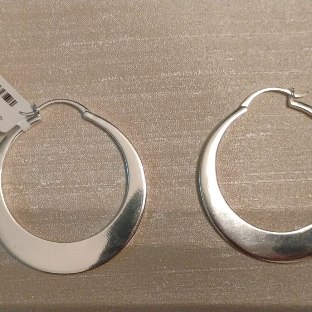 Julie Vos silver toned knife edge hoops, NWT